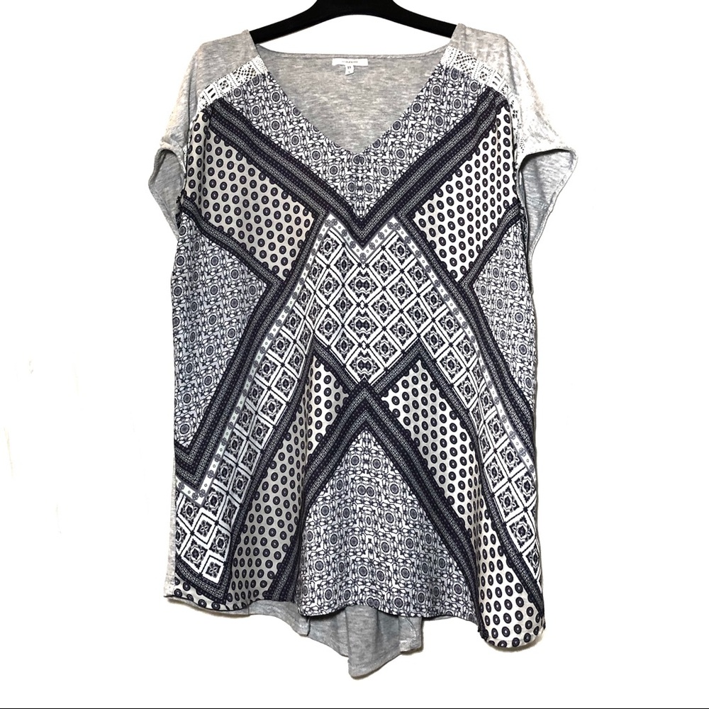 Maurices gray and navy short sleeve shirt size 2x